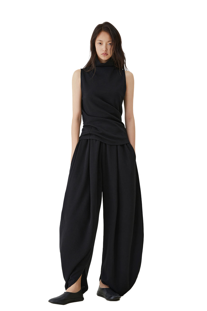 Curved Knit Balloon Trousers