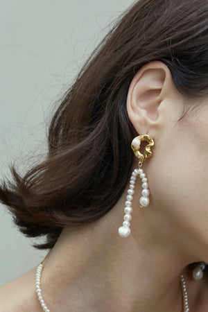 Swirl Pearl Earrings