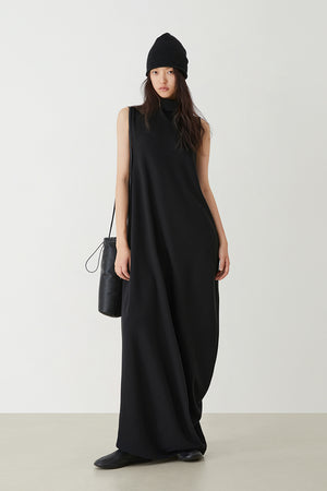 Asymmetric Curved Turtleneck Sleeveless Dress