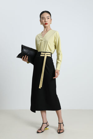 Skirt With Contrasting Belt