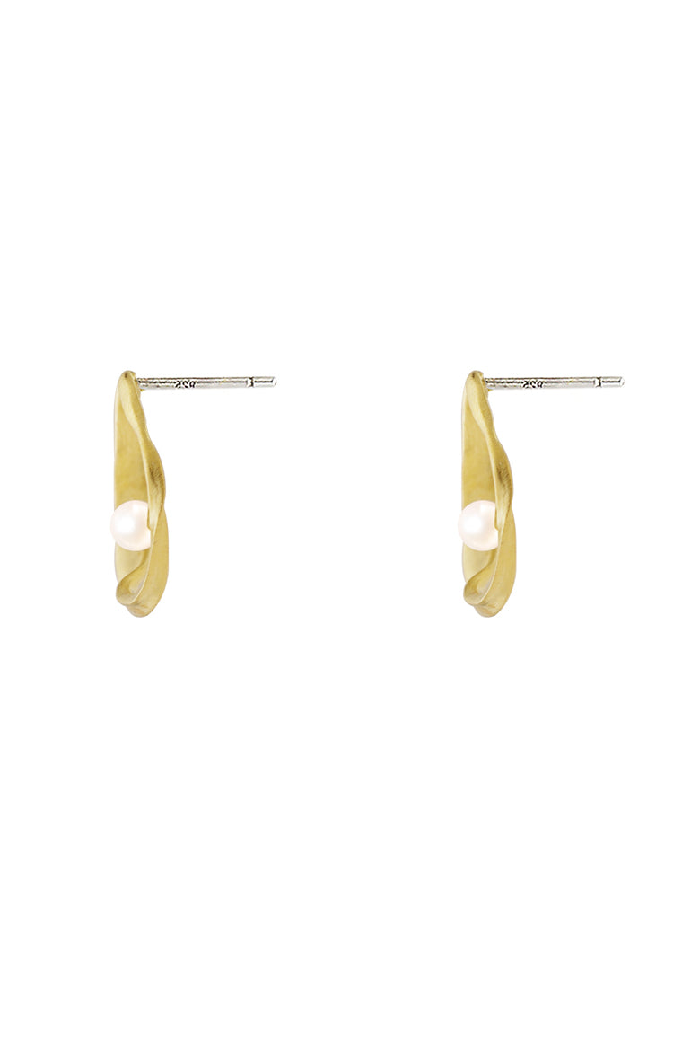 Pearl Ripple Earrings