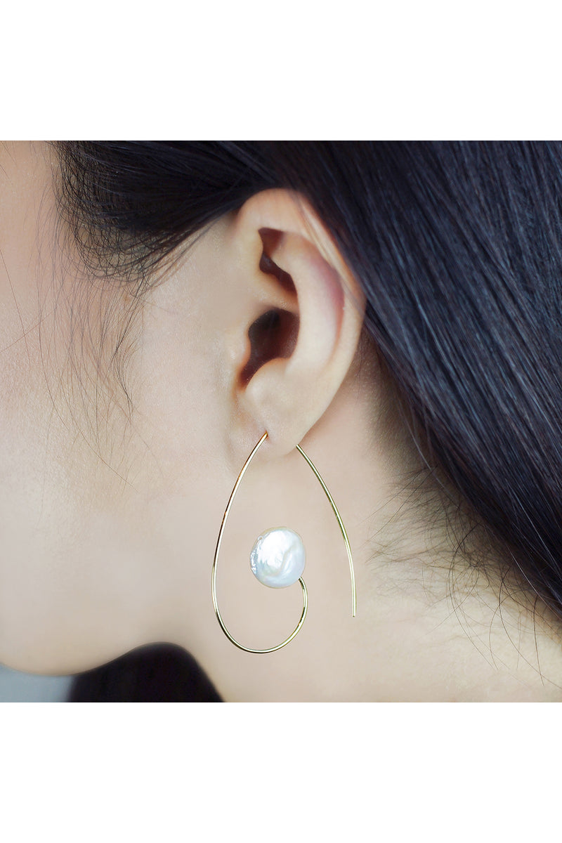 珍珠漩渦耳環