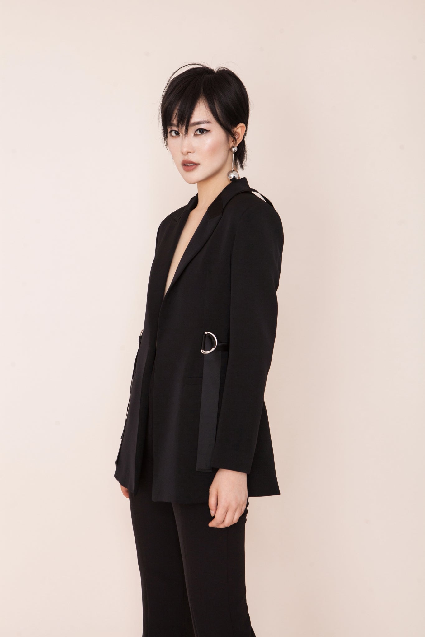 新品 over ribbon jacket RED RIBBON ARMY - DRAGONBALL] Bomber jacket New / Single